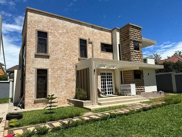 4 Bedroom Maisonette, Runda